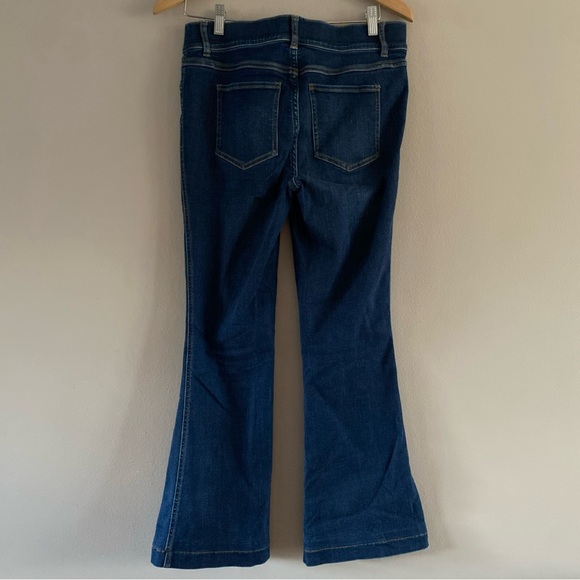 SPANX Women's  Blue Denim Cropped Flare Jeans Pull-On Stretch 20327Q Size MEDIUM - Picture 4 of 12